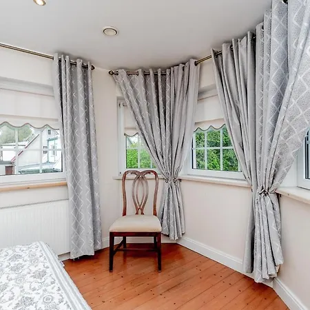 Villa Luxury In Paernu, Walking Distance From The And Centre Parnu