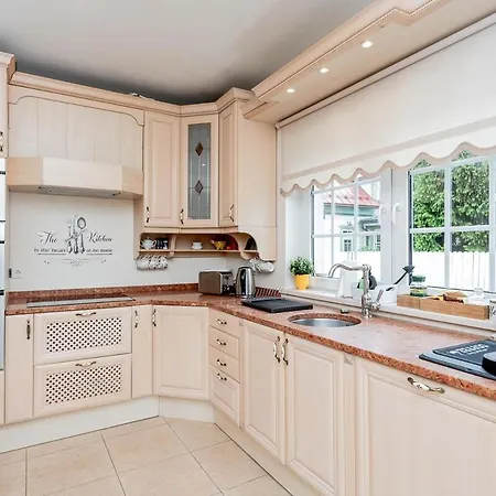 Luxury In Paernu, Walking Distance From The And Centre Villa